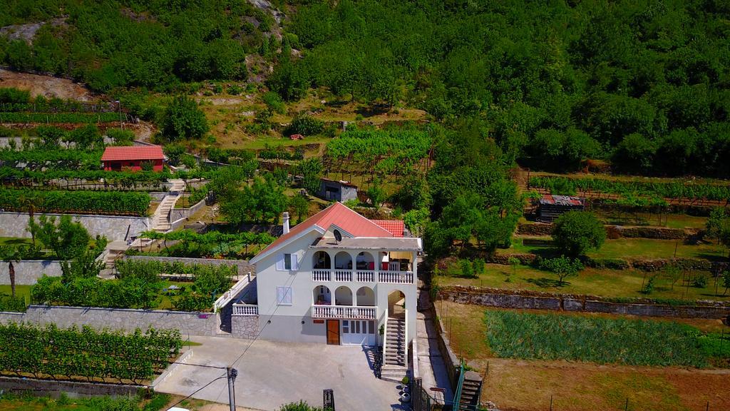 Country House Djurisic Virpazar Luaran gambar